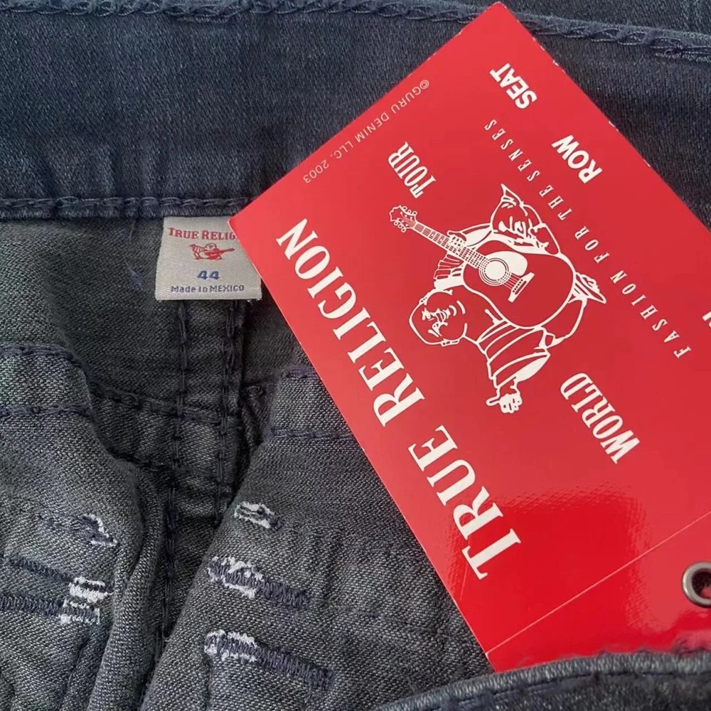 Men’s True Religion Geno Big T Stitch Slim Jeans Size 44
